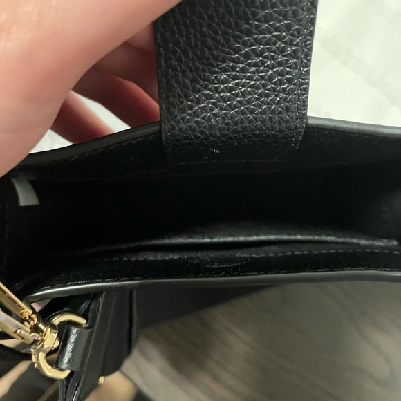 Tory Burch mini thea web crossbody black in good condition, like new barely used - Picture 4 of 5